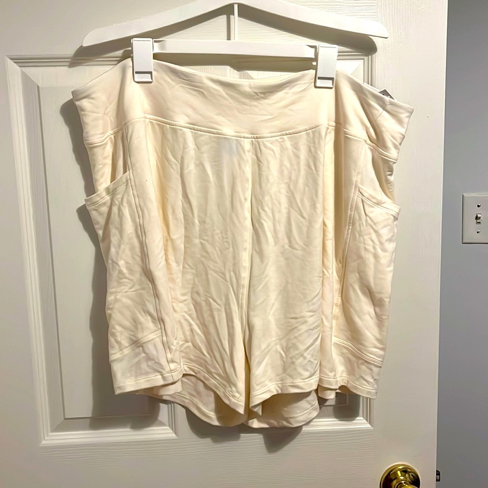 Cream Shorts